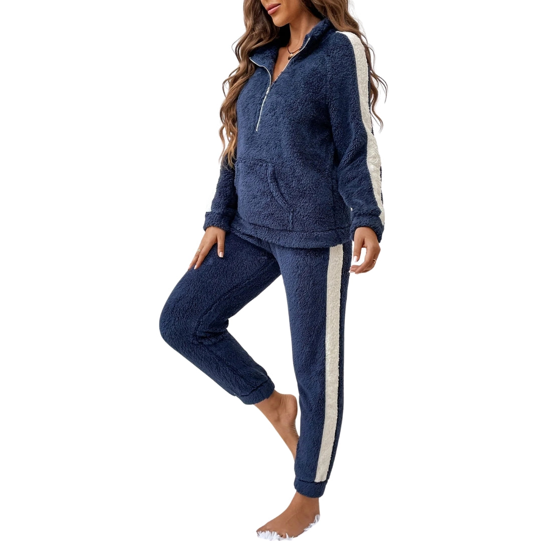 Ensemble Pyjama Douillet en Peluche – Confort et Style pour les Saisons Froides
