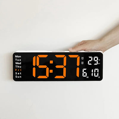 Horloge numérique LED murale