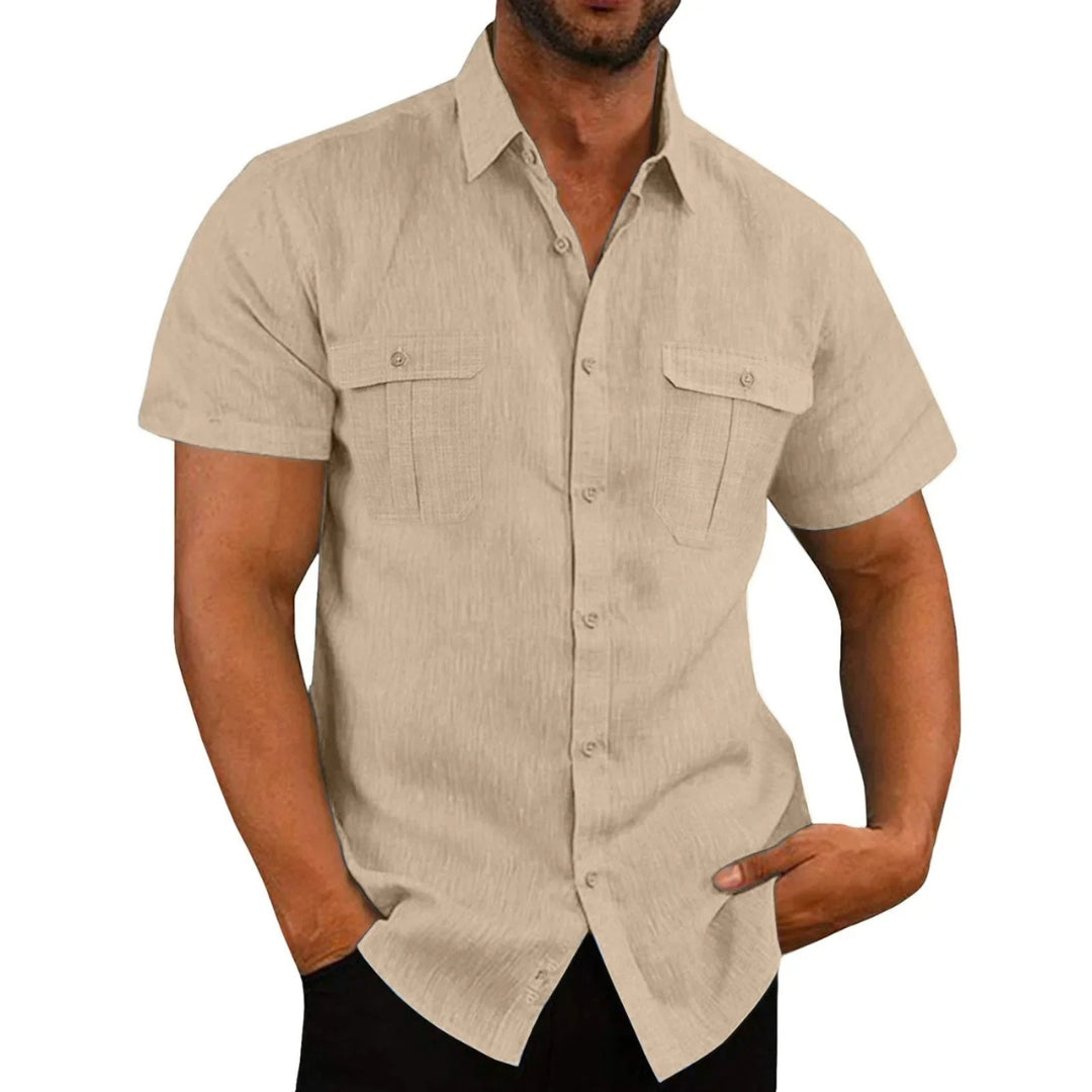 Chemise homme manches courtes avec col Kent et poches poitrine