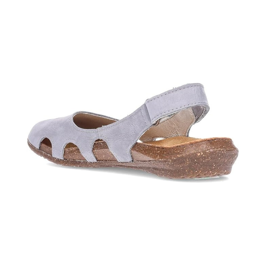 Sandales plates en cuir pour femme, idéales pour un confort intemporel et durable