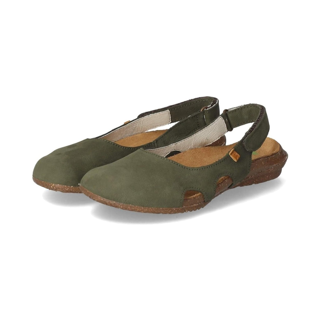 Sandales plates en cuir pour femme, idéales pour un confort intemporel et durable